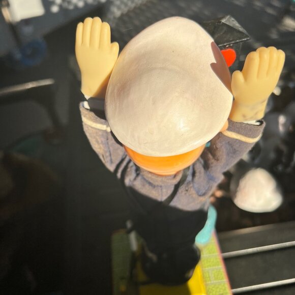 Vintage 1950s A-1 Japan “Mr. Traffic Policeman” Battery-Operated Tin Toy Working - Picture 7 of 10